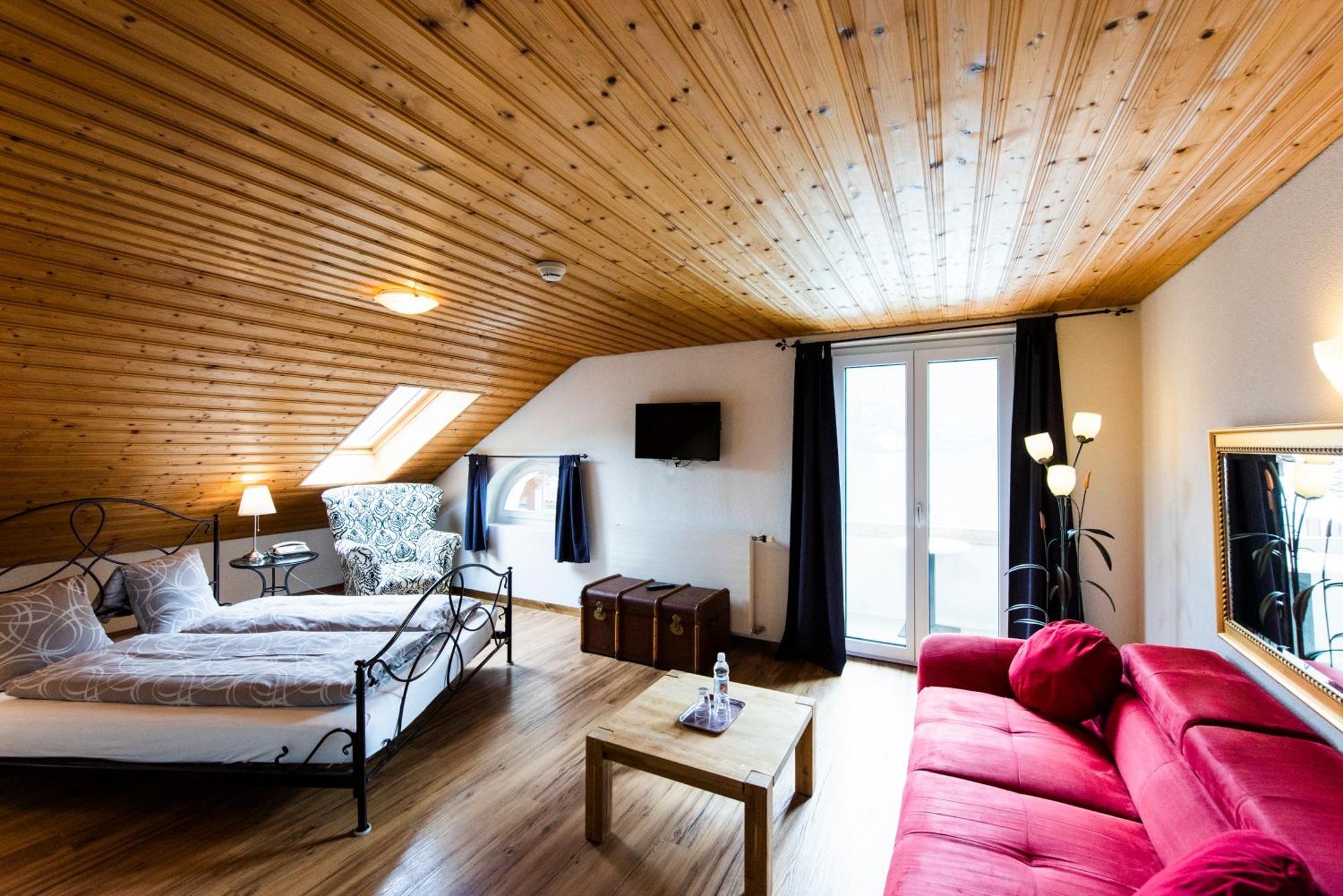 Hotel Brienzerburli Brienz  Extérieur photo