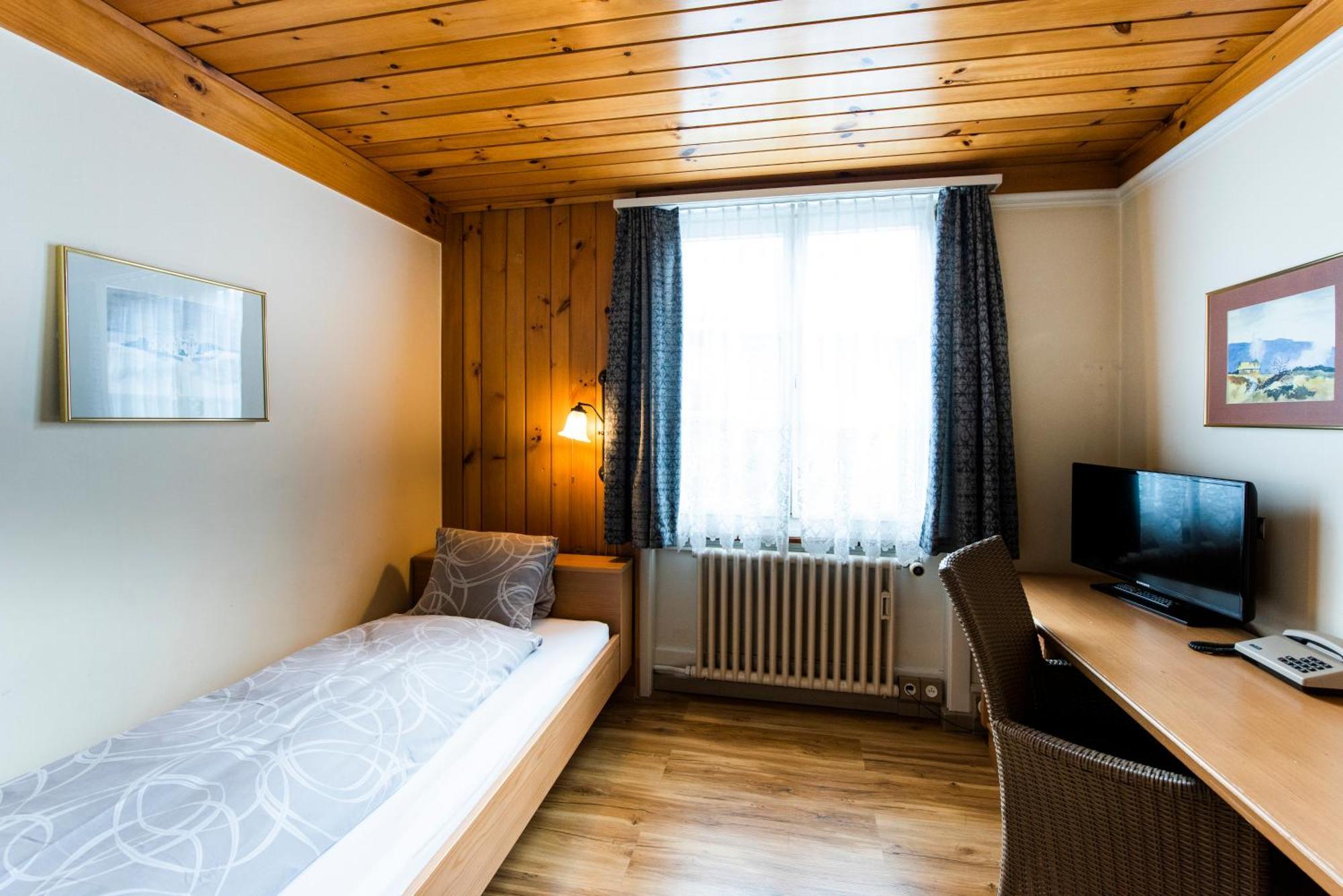 Hotel Brienzerburli Brienz  Extérieur photo